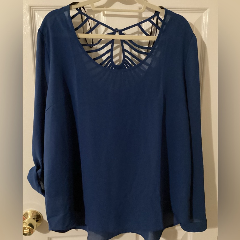 Blouse with cut out back